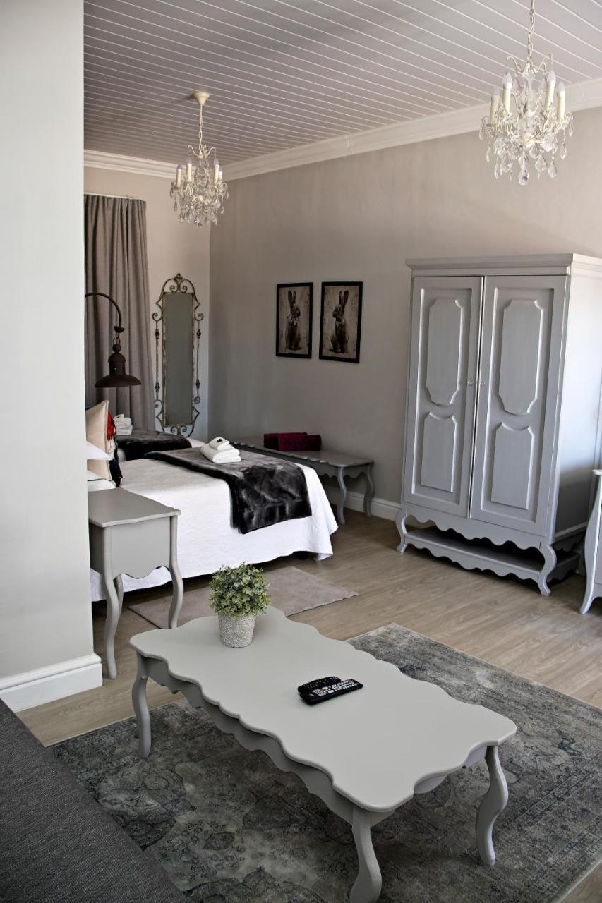 French Karoo Guesthouse Beaufort West Exteriör bild